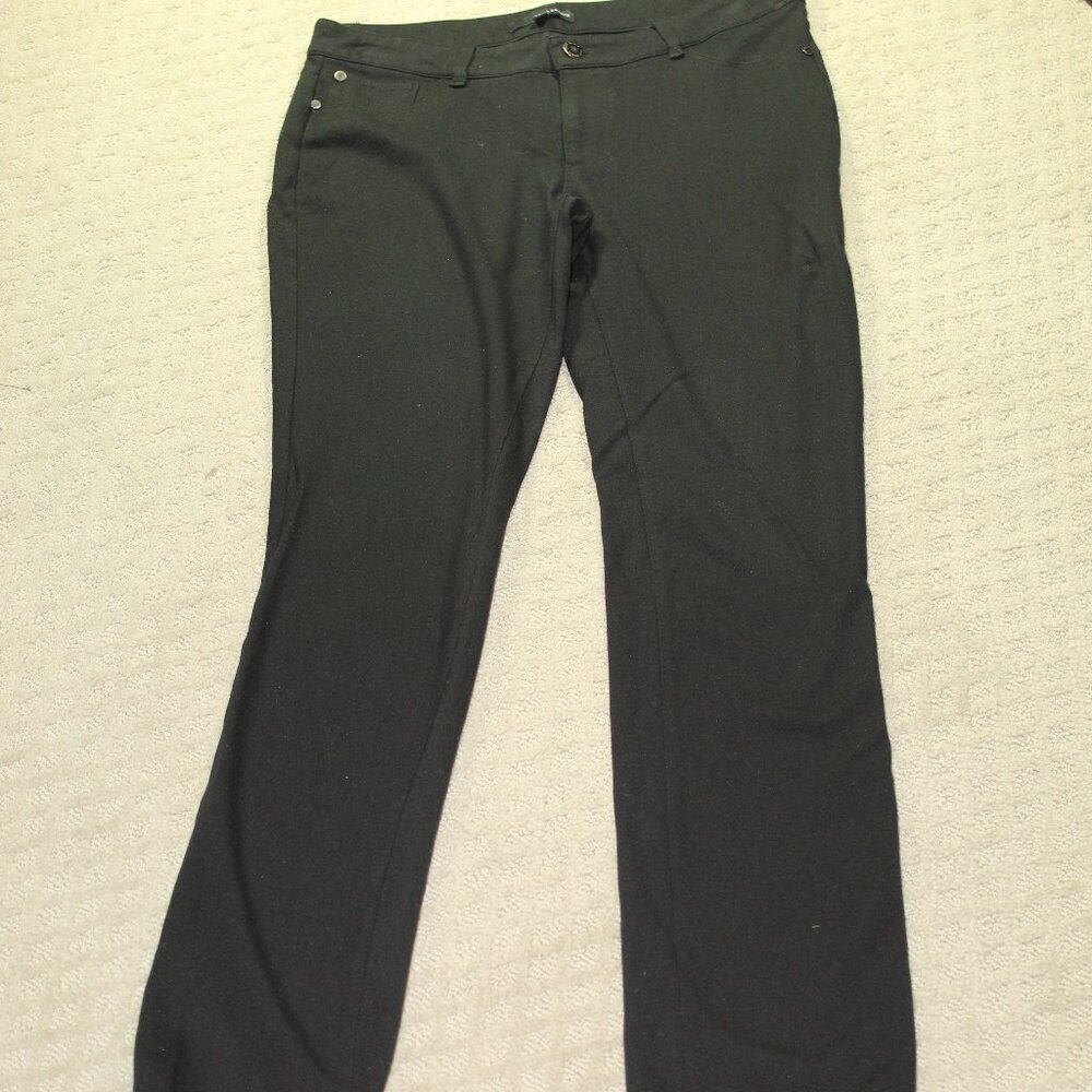 Harve Bernard Size 6 Black Ponte Slim Leg Faux Front Pocket Pants
